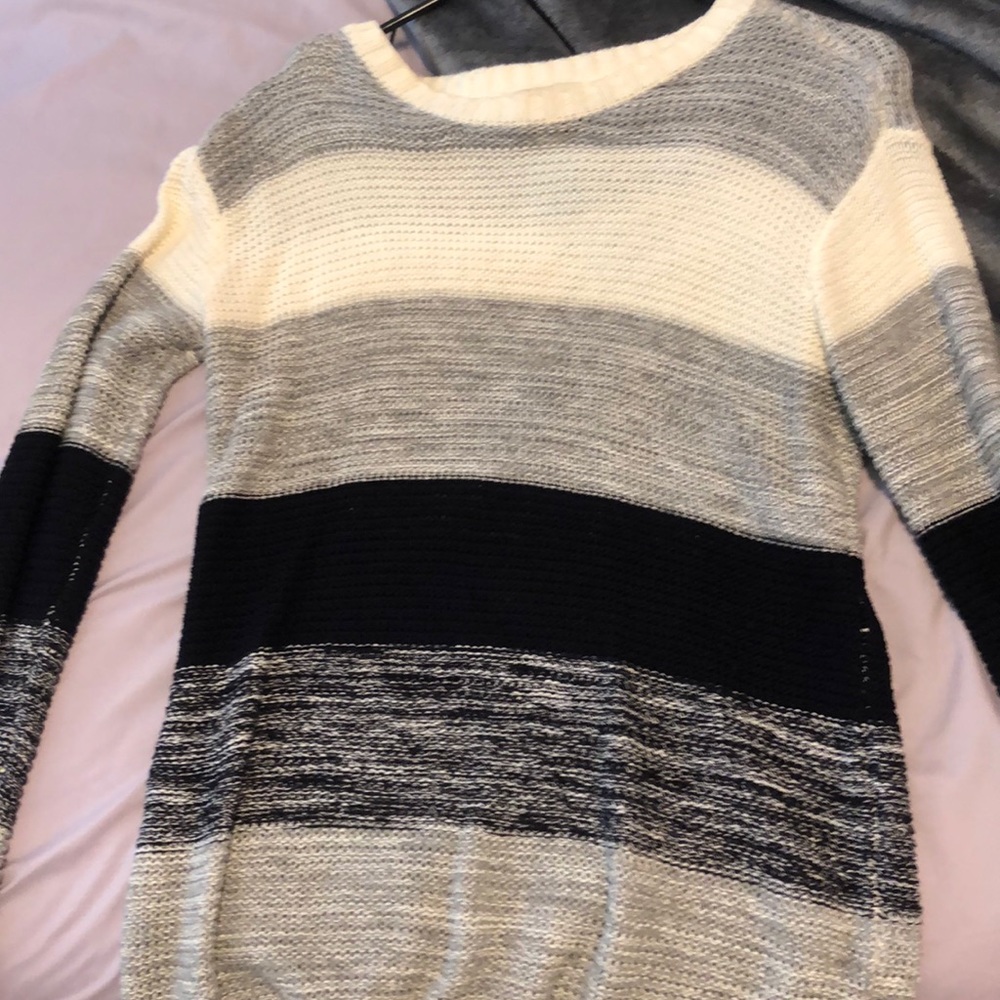 black grey and white sweater
